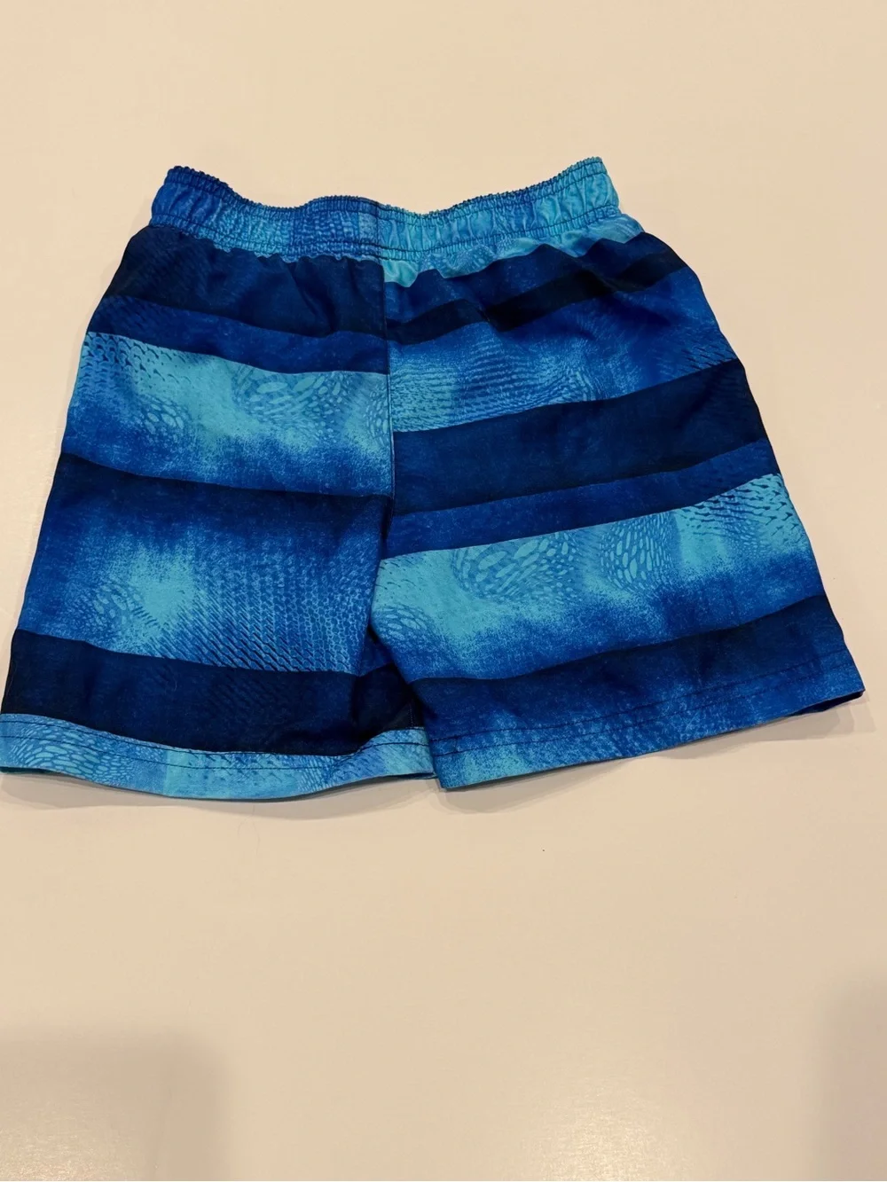 Under Armour Boys 2-Piece Swim Set Size 2T Blue Rash-guard Shirt and Swim Trunks